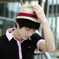 qq头像图片戴帽潮流男生_WWW.WHOISQQ.COM