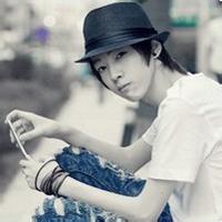 qq头像图片戴帽潮流男生_WWW.WHOISQQ.COM