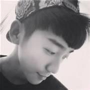 半脸头像图片男生_WWW.WHOISQQ.COM