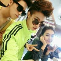 男生飞机头qq头像图片_WWW.WHOISQQ.COM