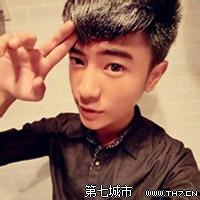 qq男生头像图片星空_WWW.WHOISQQ.COM