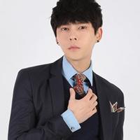 qq男生职场头像图片_WWW.WHOISQQ.COM