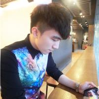 qq男生头像图片星空_WWW.WHOISQQ.COM