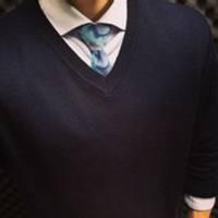 男生衣领系列头像图片_WWW.WHOISQQ.COM