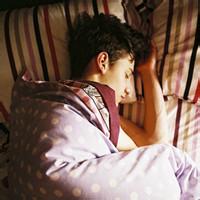 欧美墨镜男生痞子头像图片_WWW.WHOISQQ.COM