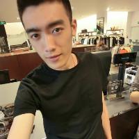 牛仔裤头像图片男生_WWW.WHOISQQ.COM