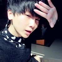 男生英伦范qq头像图片_WWW.WHOISQQ.COM