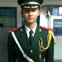 qq头像图片军人$$男生_WWW.WHOISQQ.COM