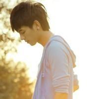 qq头像图片250x250男生_WWW.WHOISQQ.COM