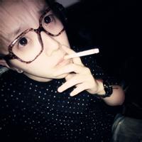 霸道男生头像图片 叼着烟_WWW.WHOISQQ.COM