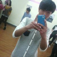 qq14岁男生头像图片_WWW.WHOISQQ.COM