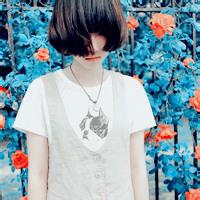 拿着枪的男生qq头像图片_WWW.WHOISQQ.COM