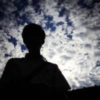 个性网男生头像图片蓝天_WWW.WHOISQQ.COM
