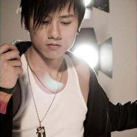 qq头像图片鲜花男生_WWW.WHOISQQ.COM