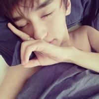 2013qq头像图片男生_WWW.WHOISQQ.COM