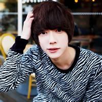高楼男生头像图片_WWW.WHOISQQ.COM
