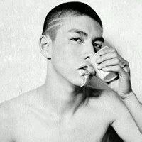 小平头头像图片男生_WWW.WHOISQQ.COM