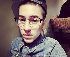 魔鬼恋人头像图片男生_WWW.WHOISQQ.COM