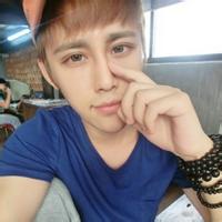 男生萌萌的头像图片_WWW.WHOISQQ.COM