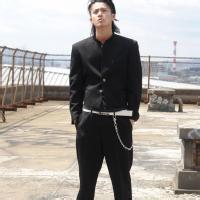 qq头像图片男生热血高校_WWW.WHOISQQ.COM