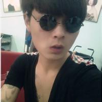 qq男生真人版头像图片_WWW.WHOISQQ.COM