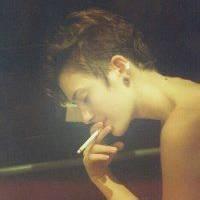男生赤膊头像图片_WWW.WHOISQQ.COM
