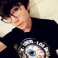 男生冷酷无字头像图片_WWW.WHOISQQ.COM