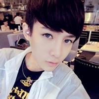 qq青春期男生头像图片_WWW.WHOISQQ.COM