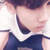 向左看的头像图片男生_WWW.WHOISQQ.COM