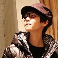 个性男生侧脸头像图片_WWW.WHOISQQ.COM