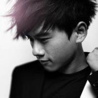 个性头像图片男生张杰_WWW.WHOISQQ.COM