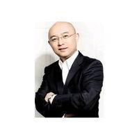 光头成熟男生个性头像图片_WWW.WHOISQQ.COM