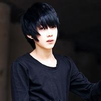 清新帅气韩国男生头像图片_WWW.WHOISQQ.COM
