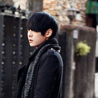 清新帅气韩国男生头像图片_WWW.WHOISQQ.COM