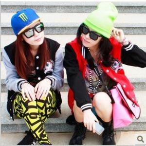 穿棒球服的男生qq头像图片_WWW.WHOISQQ.COM