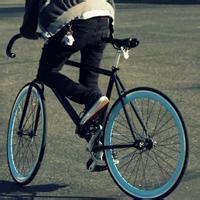 男生头像图片带荧光_WWW.WHOISQQ.COM