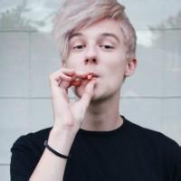 个性网男生头像图片欧美_WWW.WHOISQQ.COM