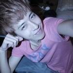 qq头像图片男生紫色头像图片_WWW.WHOISQQ.COM
