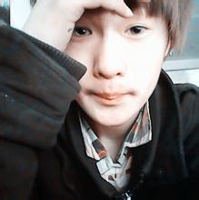 qq头像图片男生望天_WWW.WHOISQQ.COM