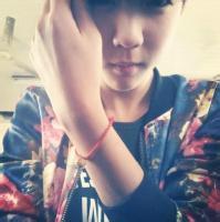 初中生男生带写头像图片_WWW.WHOISQQ.COM