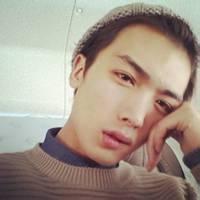 暖心男生头像图片图_WWW.WHOISQQ.COM