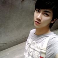 一个男生的头像图片_WWW.WHOISQQ.COM
