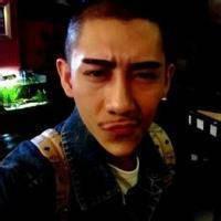 有胡子的男生头像图片2014_WWW.WHOISQQ.COM