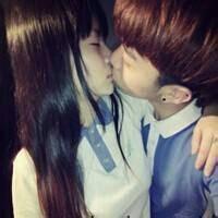 女生吻男生头像图片_WWW.WHOISQQ.COM