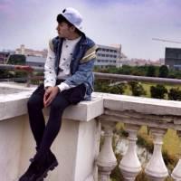 q友乐园男生头像图片玫瑰_WWW.WHOISQQ.COM