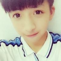 13岁qq齐刘海男生头像图片_WWW.WHOISQQ.COM
