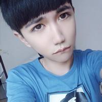 13岁qq齐刘海男生头像图片_WWW.WHOISQQ.COM