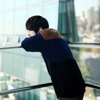 安静的头像图片男生_WWW.WHOISQQ.COM