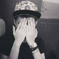 qq 男生背影头像图片_WWW.WHOISQQ.COM