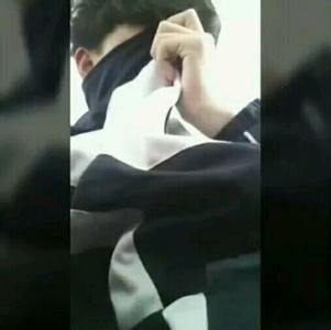 高冷男生头像图片吧_WWW.WHOISQQ.COM